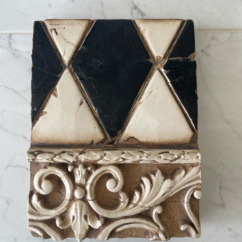 Decorative Black and Cream Tile - Sid dickens, retired, t-29